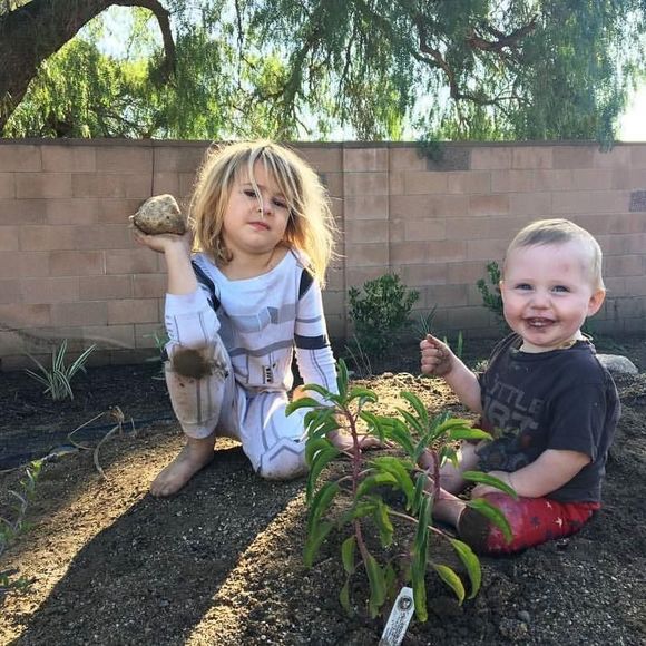 Meet your Posher, Andrea - Picture 1 of 1